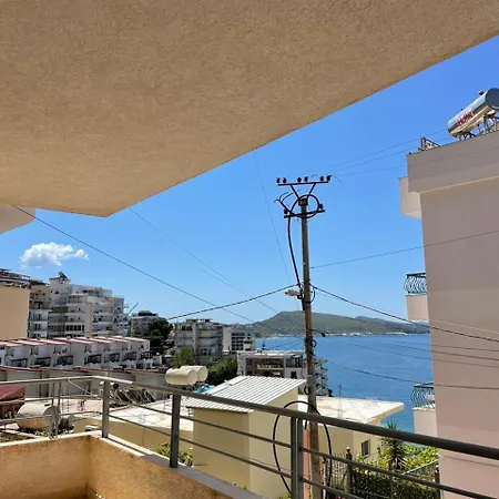 Andria Apartment *